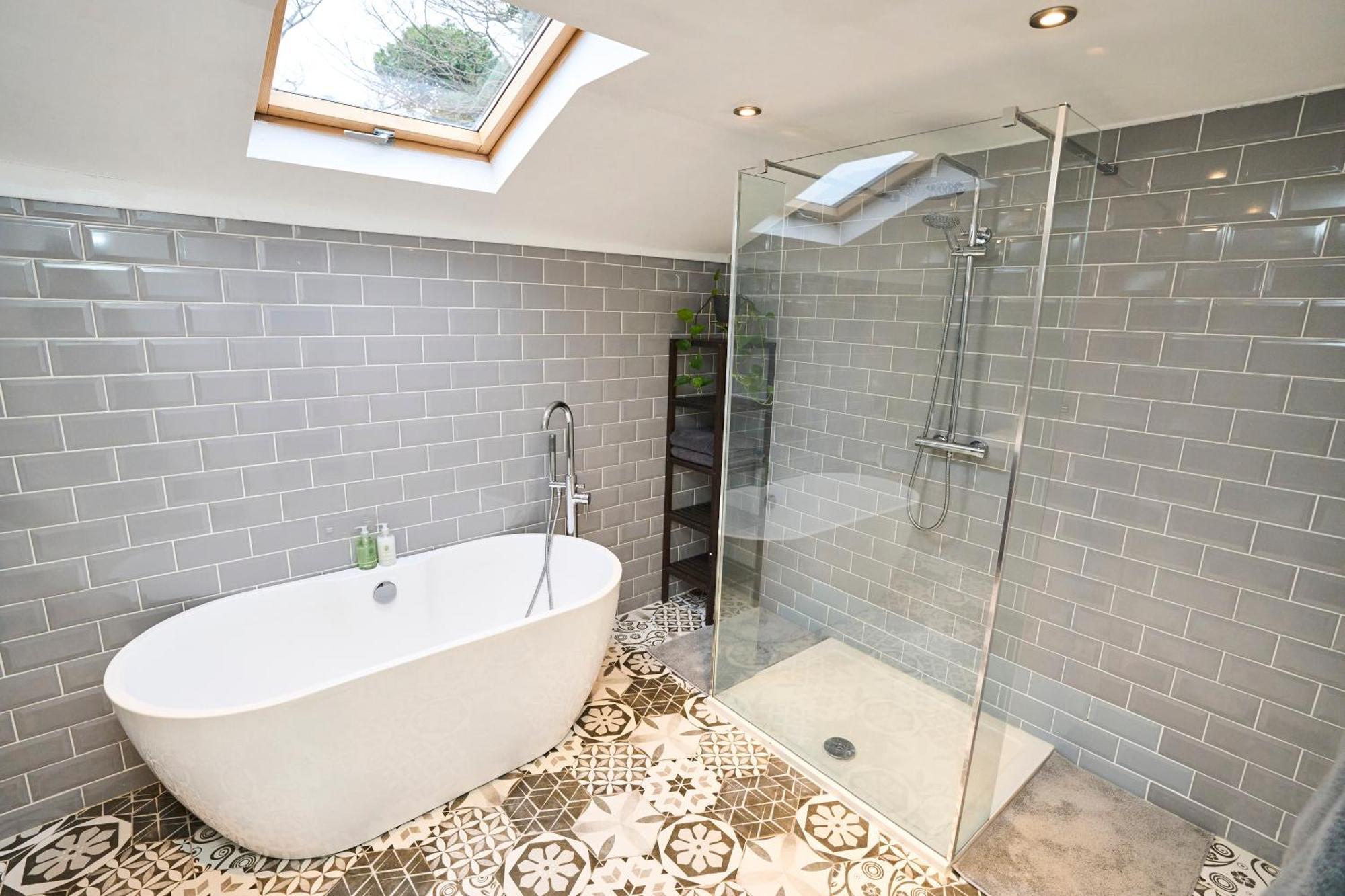 Relaxing With Basement Workspace & Golf Course View Holiday home *