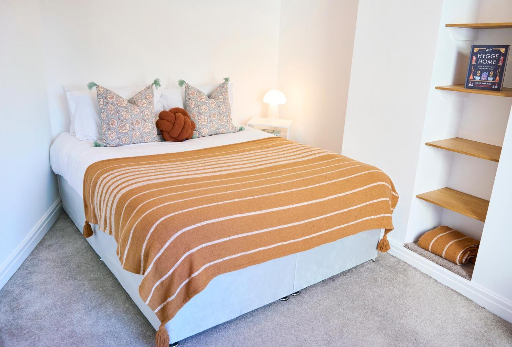 Holiday home Relaxing With Basement Workspace & Golf Course View *
