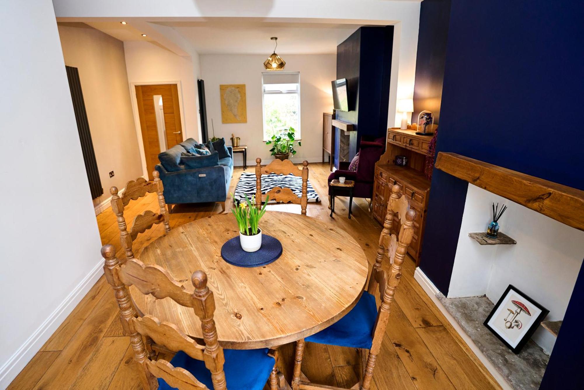 Holiday home Relaxing With Basement Workspace & Golf Course View